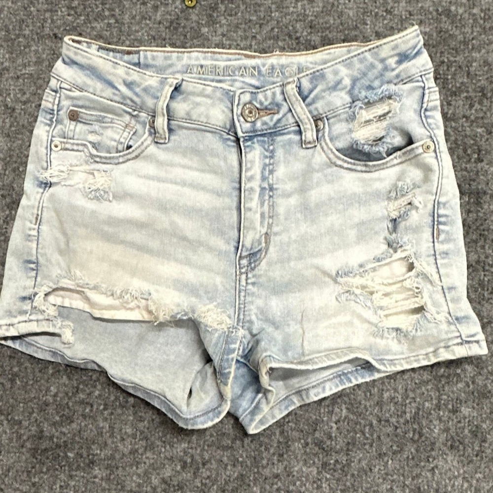 American Eagle Denim Shorts Womens Size 2 Light Wash Viscose Distressed Frayed